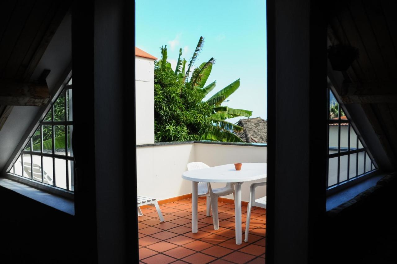 Jaca Hostel Porto Da Cruz Exterior photo